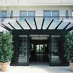 Adagio Paris Porte De Versailles Апарт-отель