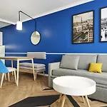 Adagio Paris Porte De Versailles 4* Issy-les-Moulineaux