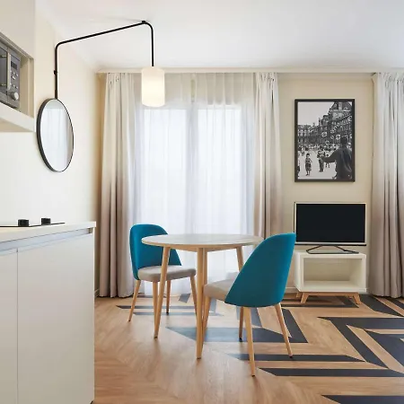 Adagio Porte De Versailles Appart hôtel Issy-les-Moulineaux