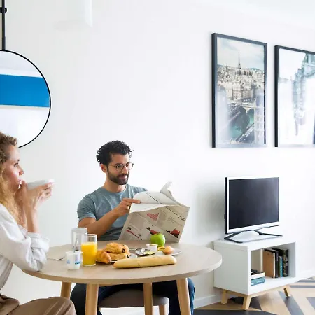 Aparthotel Adagio Porte De Versailles Issy-les-Moulineaux