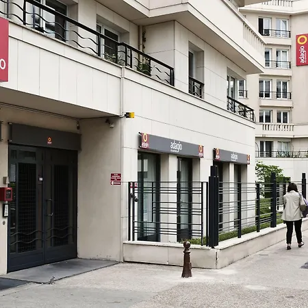 Ξενοδοχείο με διαμερίσματα Adagio Paris Porte De Versailles Issy-les-Moulineaux