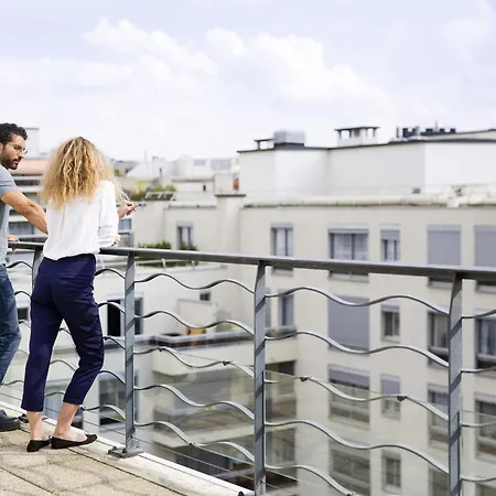 아다지오 포르트 드 베르사유 아파트호텔 이씨레물리노