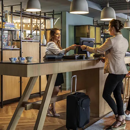 Adagio Porte De Versailles 4* Issy-les-Moulineaux