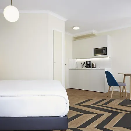 Appart hôtel Adagio Porte De Versailles 4*
