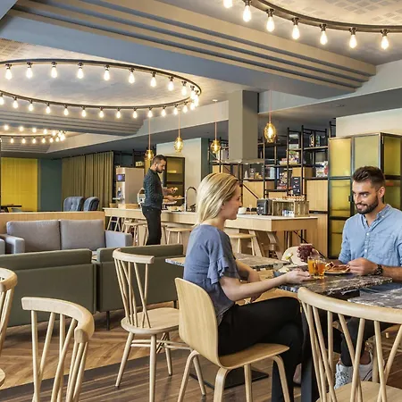 Apartahotel Adagio Paris Porte De Versailles Issy-les-Moulineaux