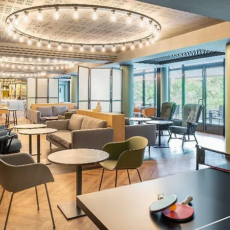 Adagio Paris Porte De Versailles 4* Issy-les-Moulineaux