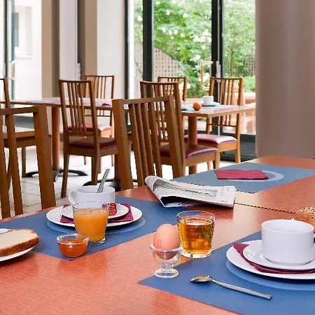 Apartahotel Adagio Paris Porte De Versailles
