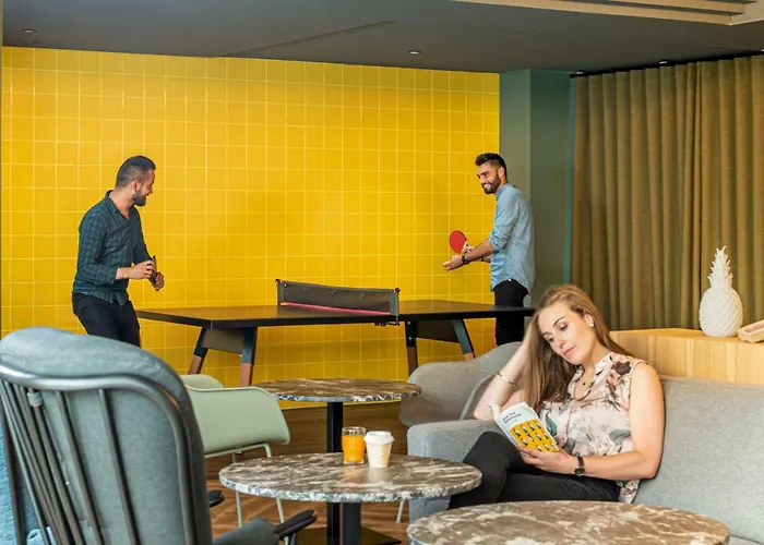 Adagio Paris Porte De Versailles 4* Issy-les-Moulineaux